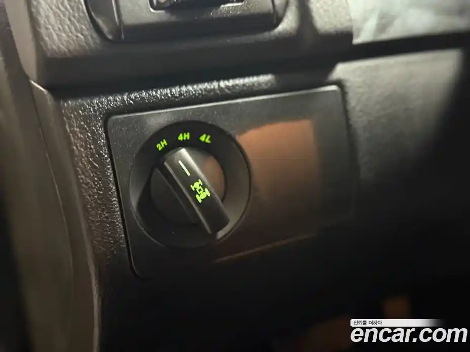 SsangYong Rexton 2013 2.0 автомат (гидро), фото 20