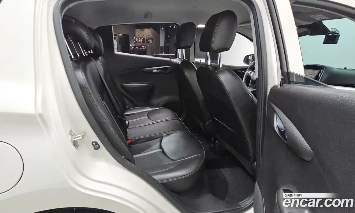 Chevrolet Spark 2020 1.0 автомат (гидро), фото 16