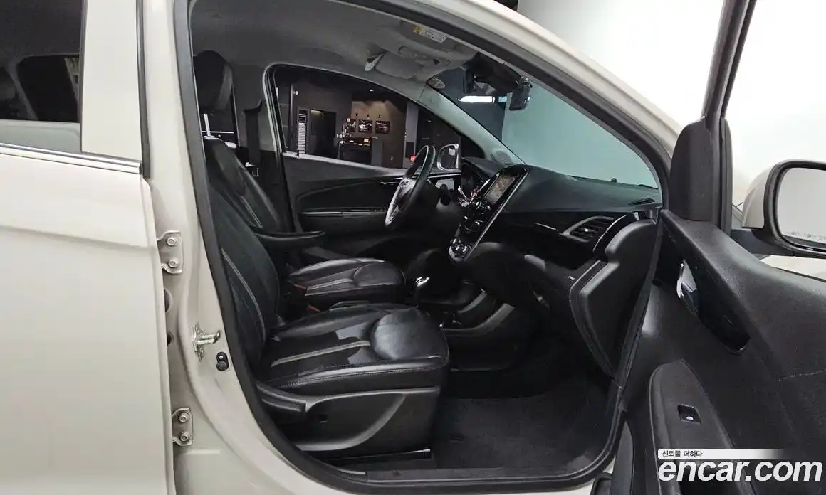 Chevrolet Spark 2020 1.0 автомат (гидро), фото 18