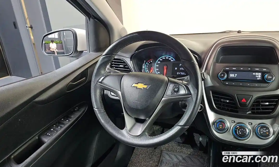 Chevrolet Spark 2016 1.0 автомат (гидро), фото 13