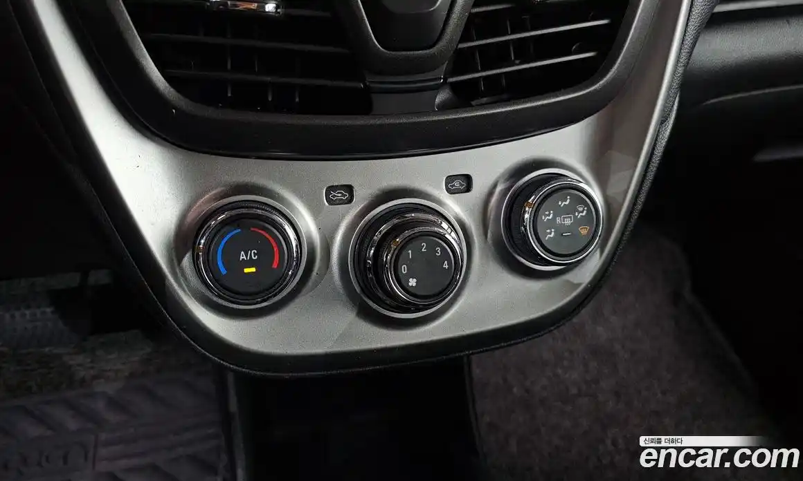 Chevrolet Spark 2016 1.0 автомат (гидро), фото 16