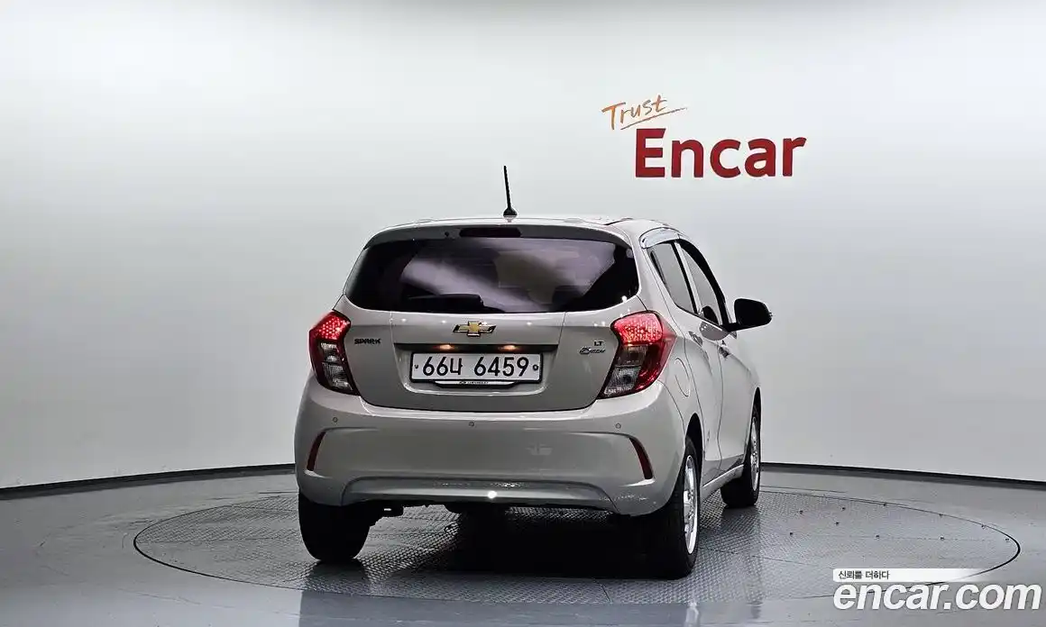 Chevrolet Spark 2016 1.0 автомат (гидро), фото 4