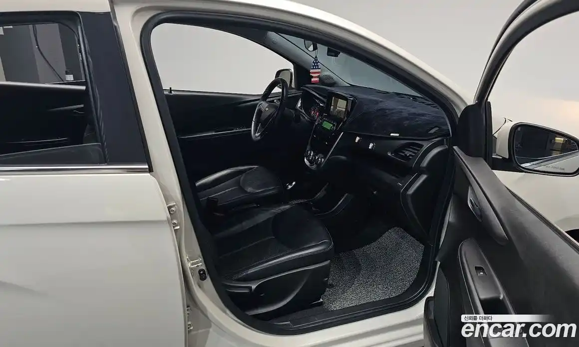 Chevrolet Spark 2016 1.0 автомат (гидро), фото 16