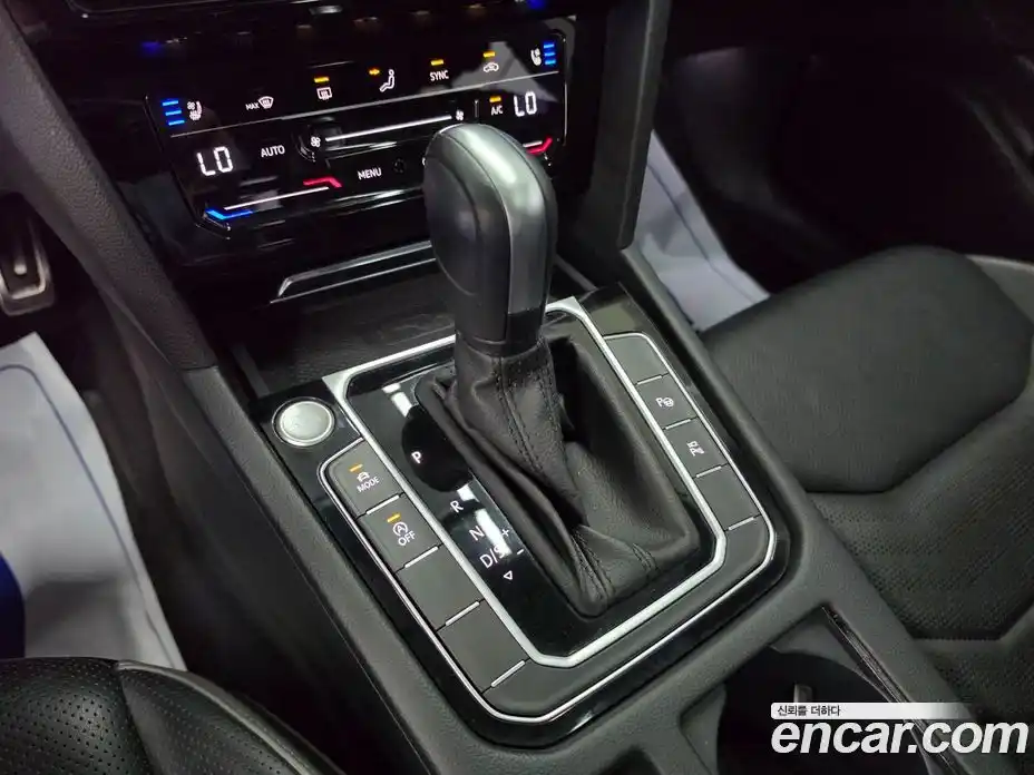 Volkswagen Arteon 2022 2.0 автомат (гидро), фото 9