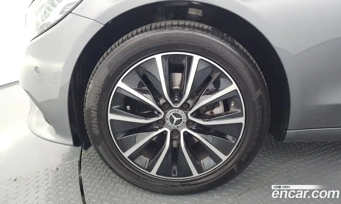 Mercedes-Benz C-Class 2019 2.0 гидро, фото 5