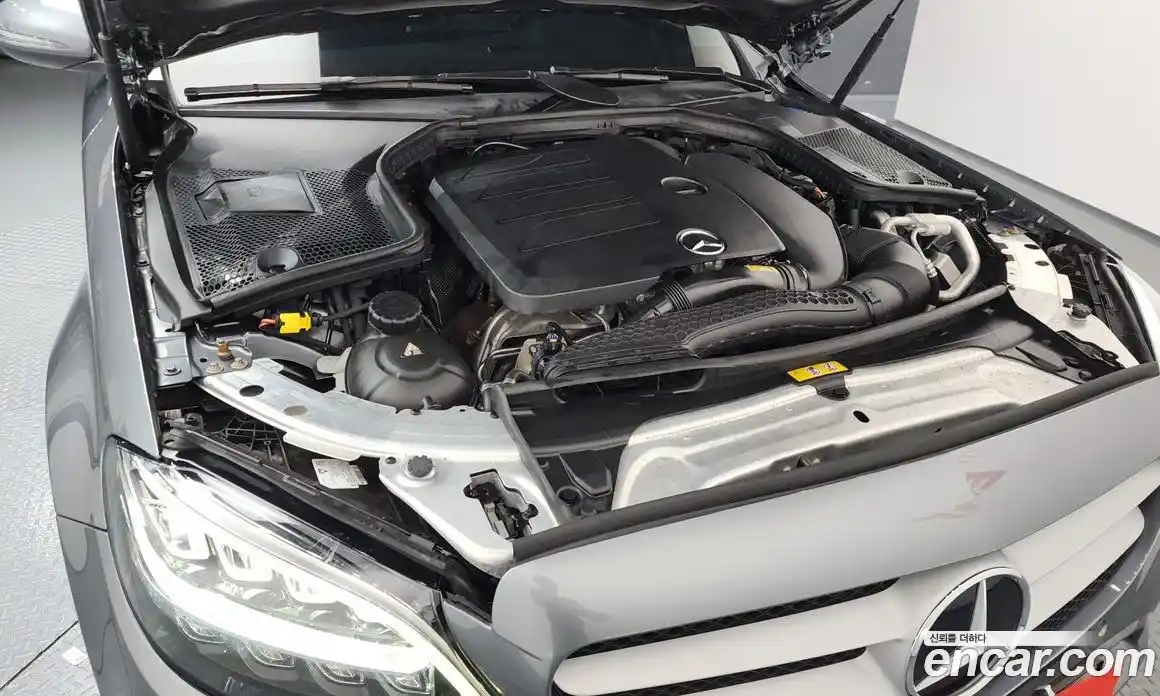 Mercedes-Benz C-Class 2019 2.0 гидро, фото 6