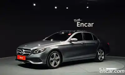 Mercedes-Benz E-Class, 2018, 82 204 км