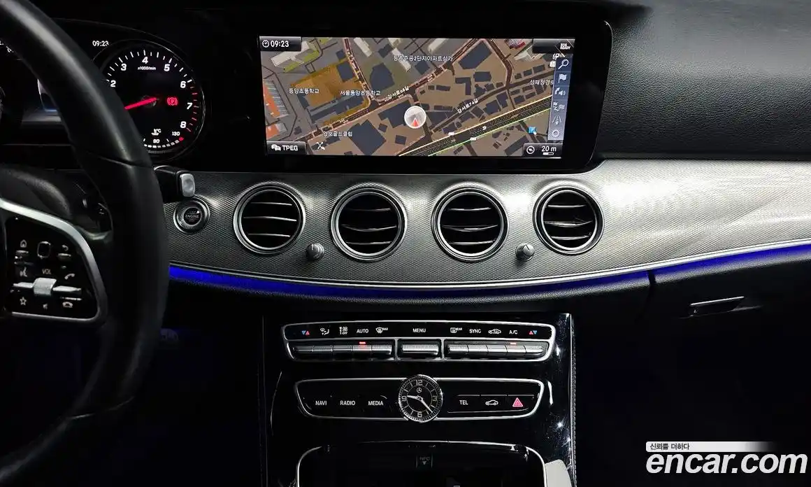 Mercedes-Benz E-Class 2018 2.0 автомат (гидро), фото 19