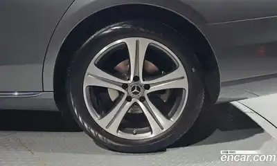 Mercedes-Benz E-Class 2018 2.0 автомат (гидро), миниатюра 7