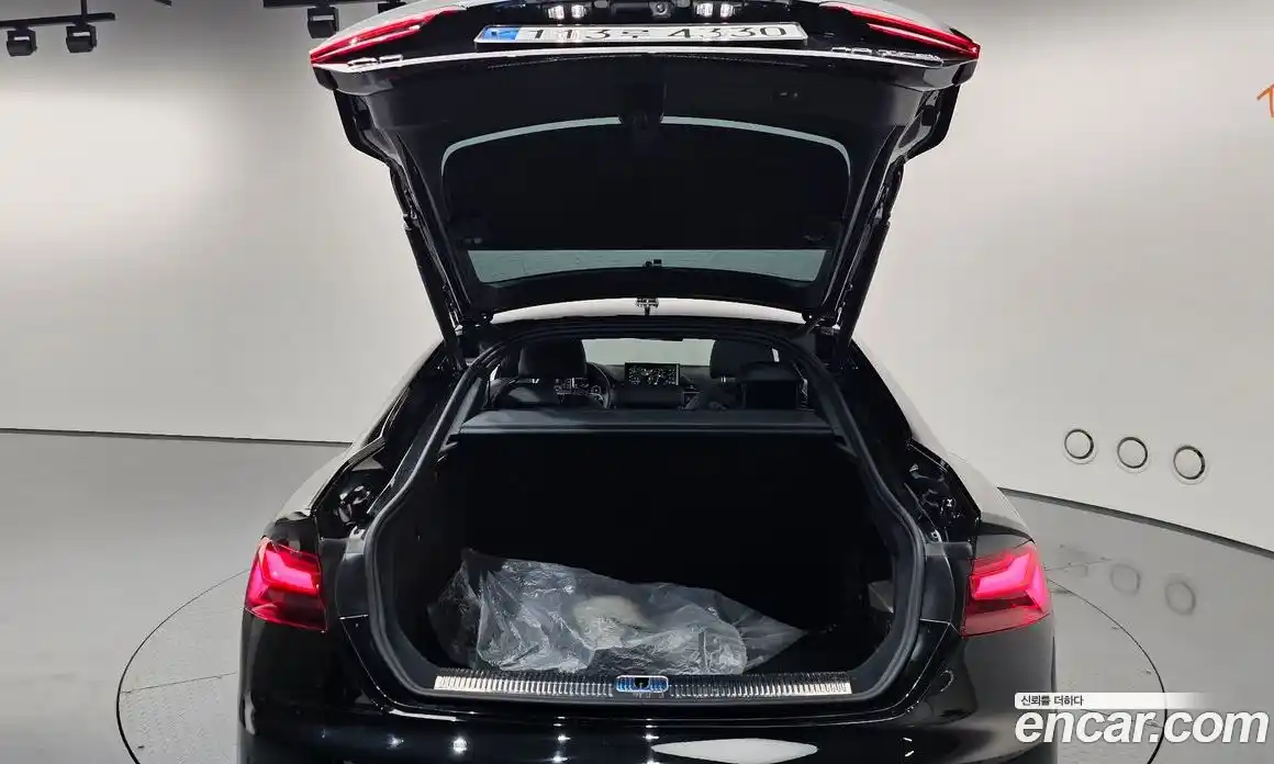 Audi A5 2021 2.0 автомат (гидро), фото 20