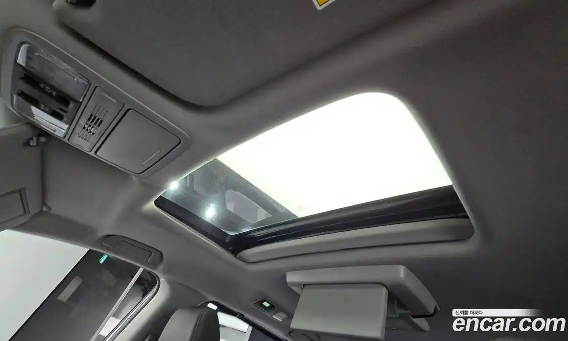 Honda Odyssey 2018 3.5 автомат (гидро), фото 23