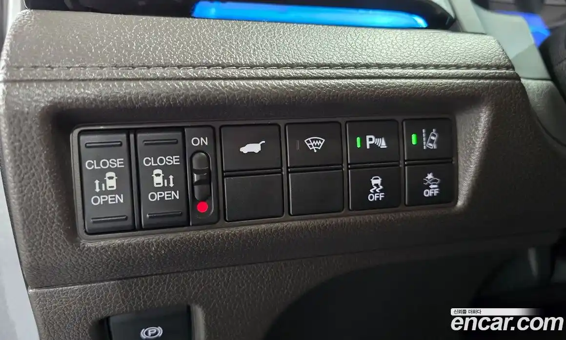 Honda Odyssey 2018 3.5 автомат (гидро), фото 27