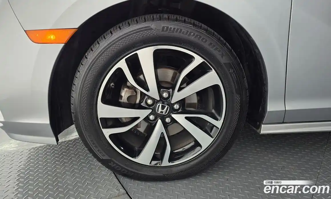 Honda Odyssey 2018 3.5 автомат (гидро), фото 5