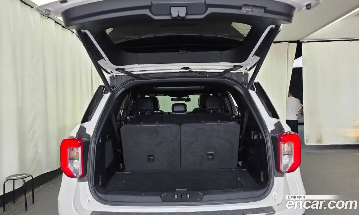 Ford Explorer 2020 2.3 автомат (гидро), фото 26