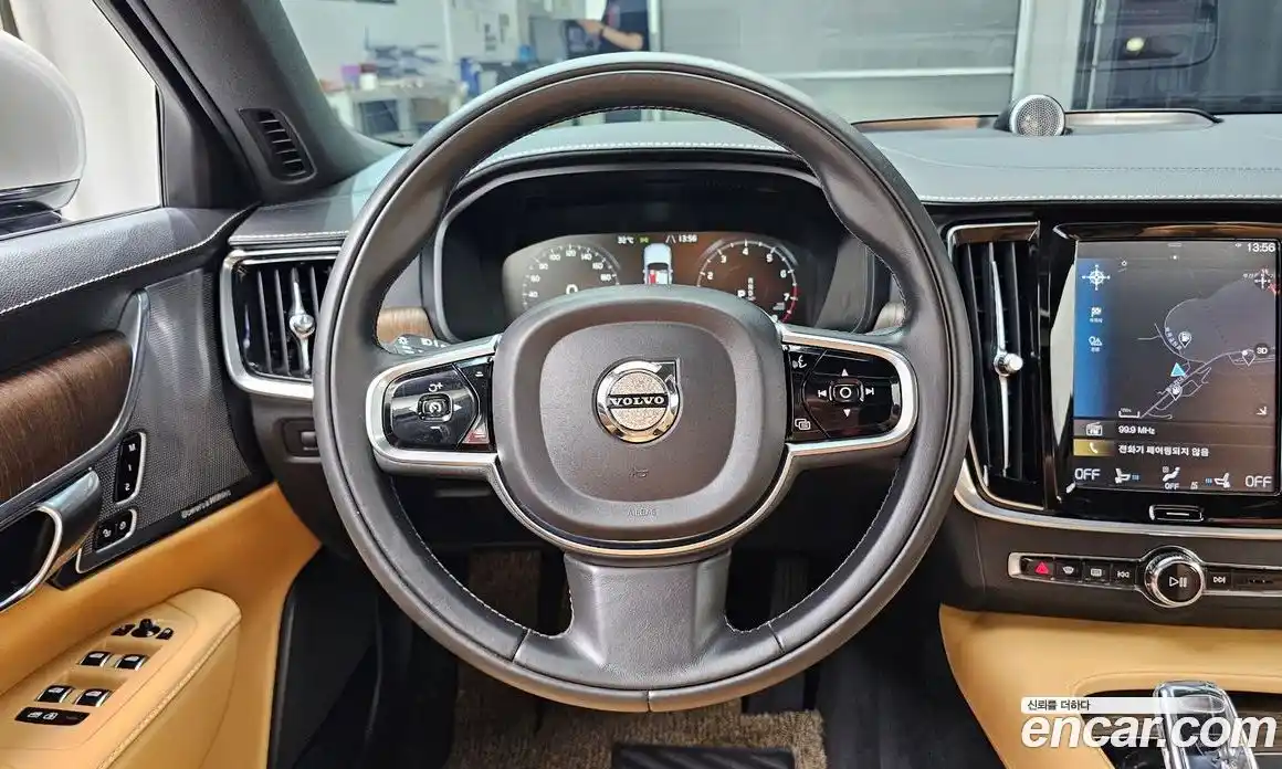 Volvo S90 2021 2.0 автомат (гидро), фото 19