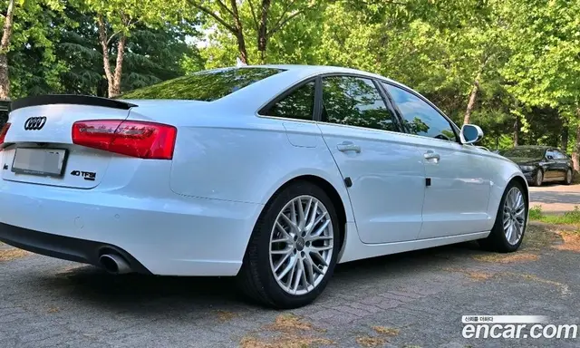 Audi A6 2015 2.0 автомат (гидро), миниатюра 2