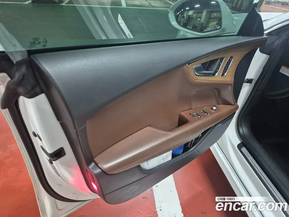 Audi A7 2015 3.0 автомат (гидро), фото 15