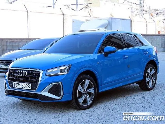 Audi Q2 2023 2.0 автомат (гидро), миниатюра 2