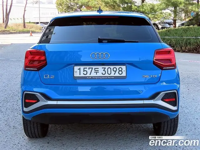 Audi Q2 2023 2.0 автомат (гидро), миниатюра 4