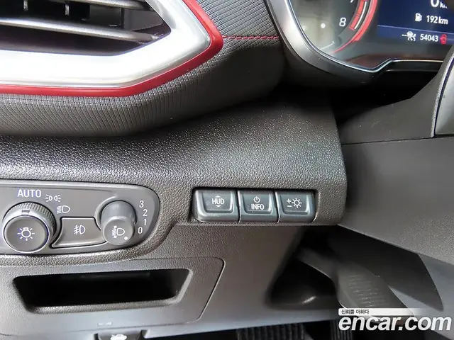 Chevrolet TrailBlazer 2022 1.3 автомат (гидро), миниатюра 12