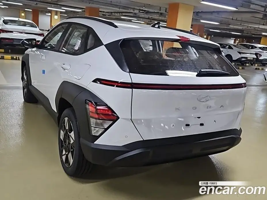 Hyundai Kona 2026 1.6 автомат (гидро), фото 4