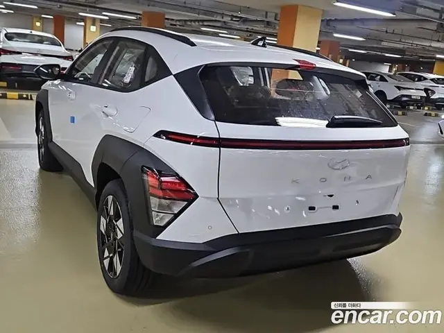Hyundai Kona 2026 1.6 автомат (гидро), миниатюра 4