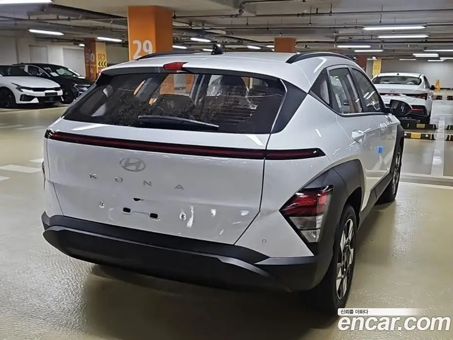 Hyundai Kona 2026 1.6 автомат (гидро), фото 6