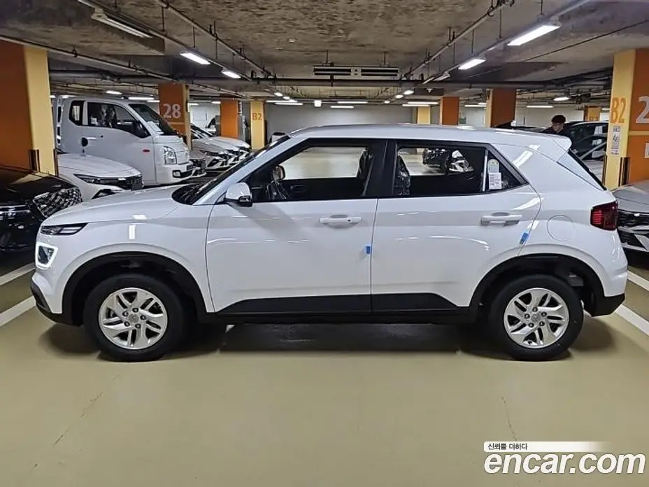 Hyundai Venue 2026 1.6 автомат (гидро), фото 3