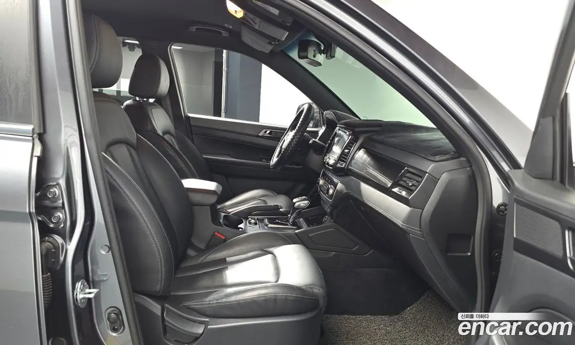 SsangYong Rexton 2020 2.2 автомат (гидро), фото 16