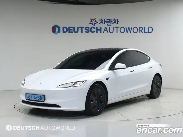Tesla Model 3, 2024, 45 761 км