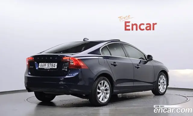 Volvo S60 2014 1.6 автомат (гидро), миниатюра 2