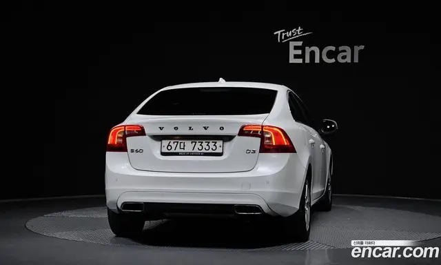 Volvo S60 2018 2.0 автомат (гидро), миниатюра 4