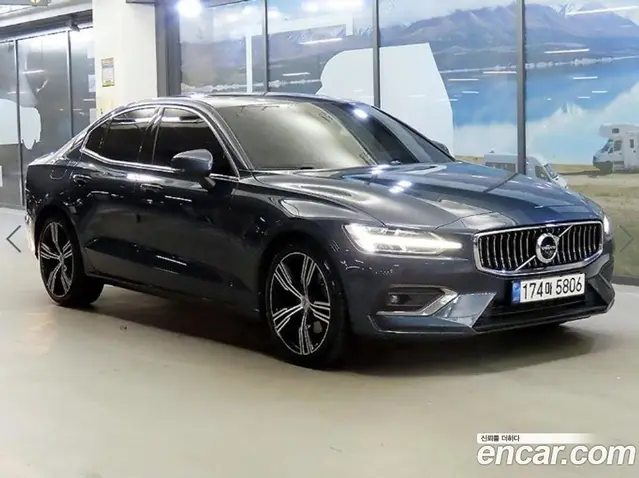 Volvo S60, 2021, 190 041 км