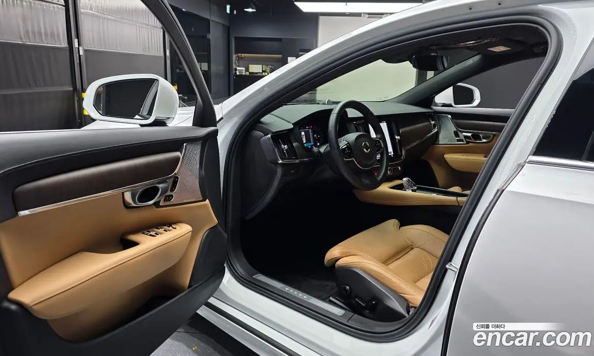 Volvo S90 2023 2.0 автомат (гидро), фото 13