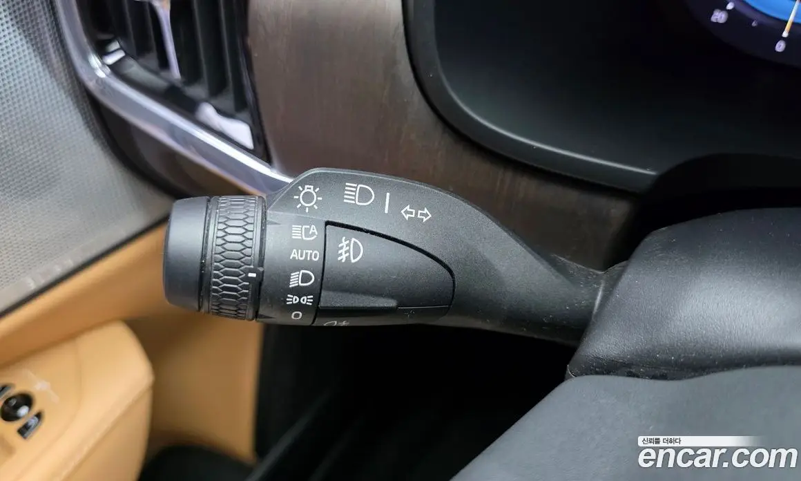 Volvo S90 2023 2.0 автомат (гидро), фото 32
