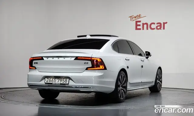 Volvo S90 2023 2.0 автомат (гидро), миниатюра 2