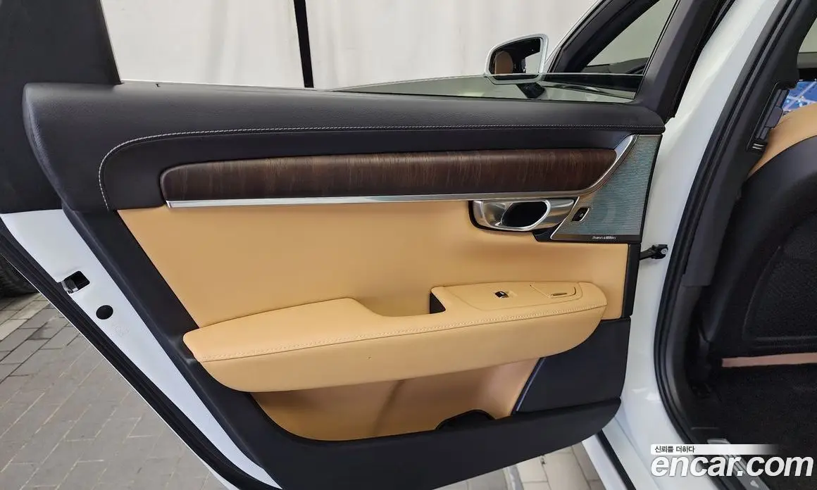 Volvo S90 2023 2.0 автомат (гидро), фото 15