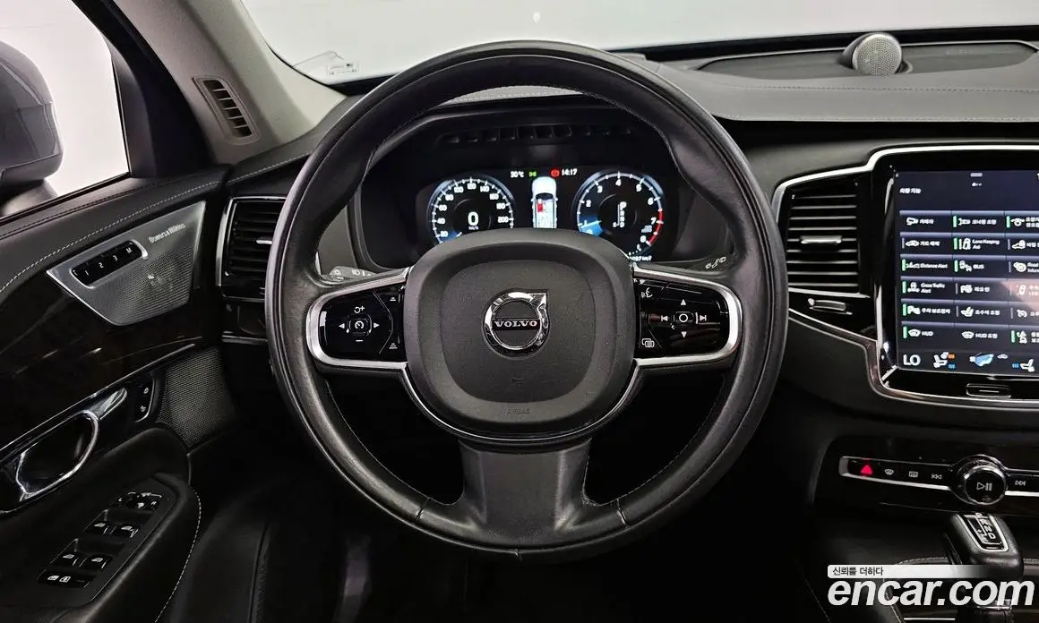 Volvo XC90 2016 2.0 автомат (гидро), фото 13
