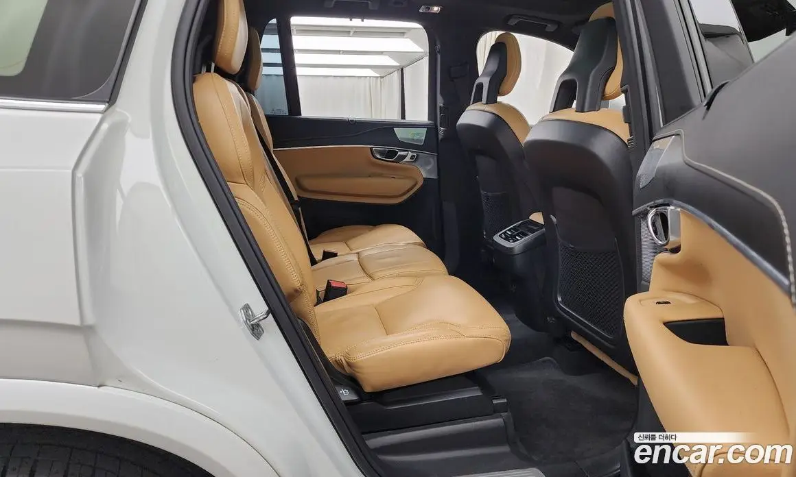 Volvo XC90 2021 2.0 автомат (гидро), фото 12