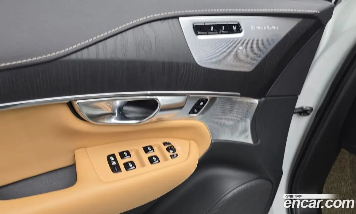 Volvo XC90 2021 2.0 автомат (гидро), фото 28