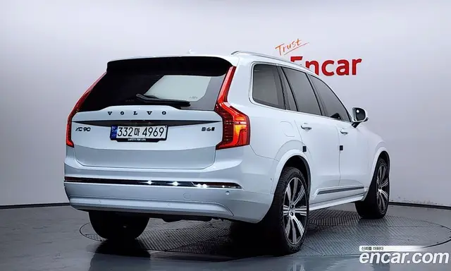 Volvo XC90 2022 2.0 автомат (гидро), миниатюра 2