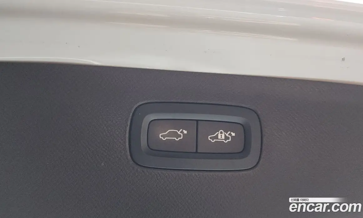 Volvo XC90 2022 2.0 автомат (гидро), фото 17