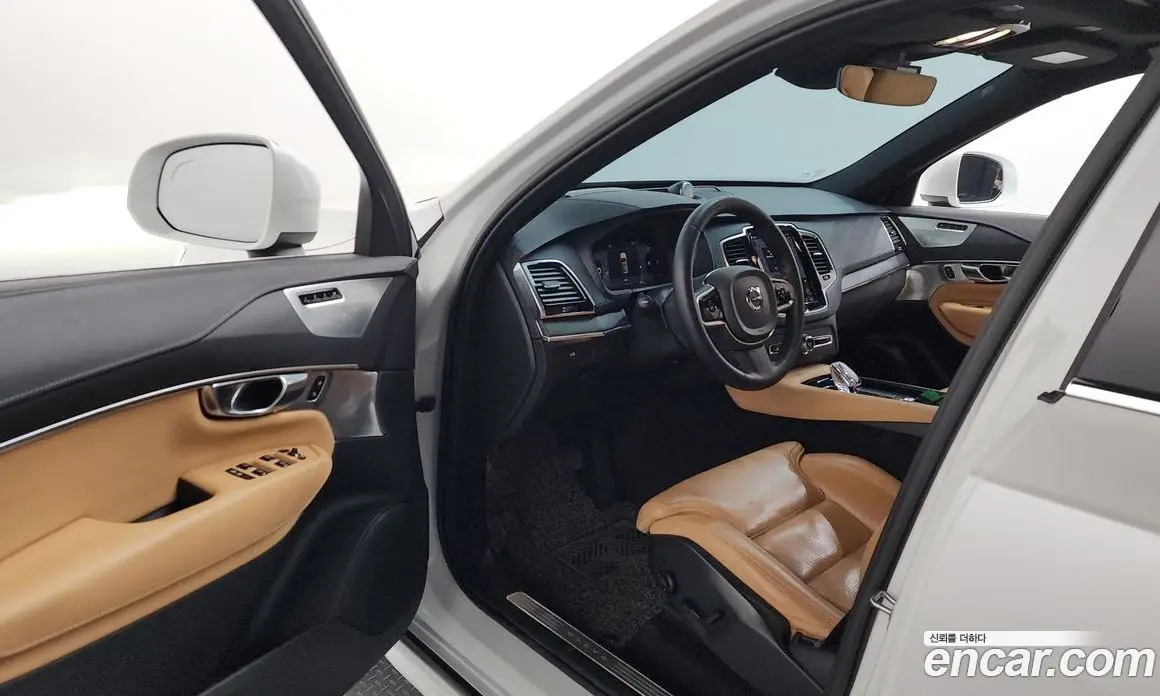Volvo XC90 2022 2.0 автомат (гидро), фото 10