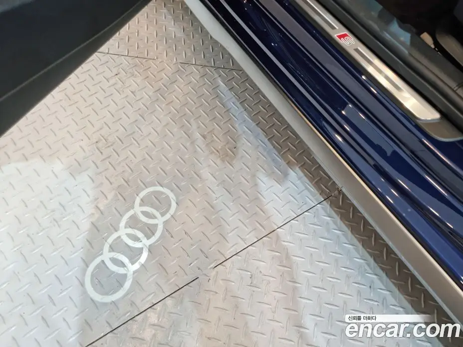 Audi A3 2025 2.0 автомат (гидро), фото 18