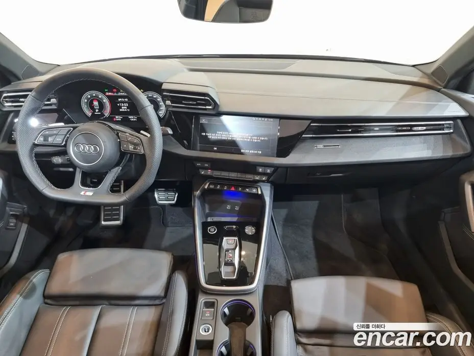 Audi A3 2025 2.0 автомат (гидро), фото 7