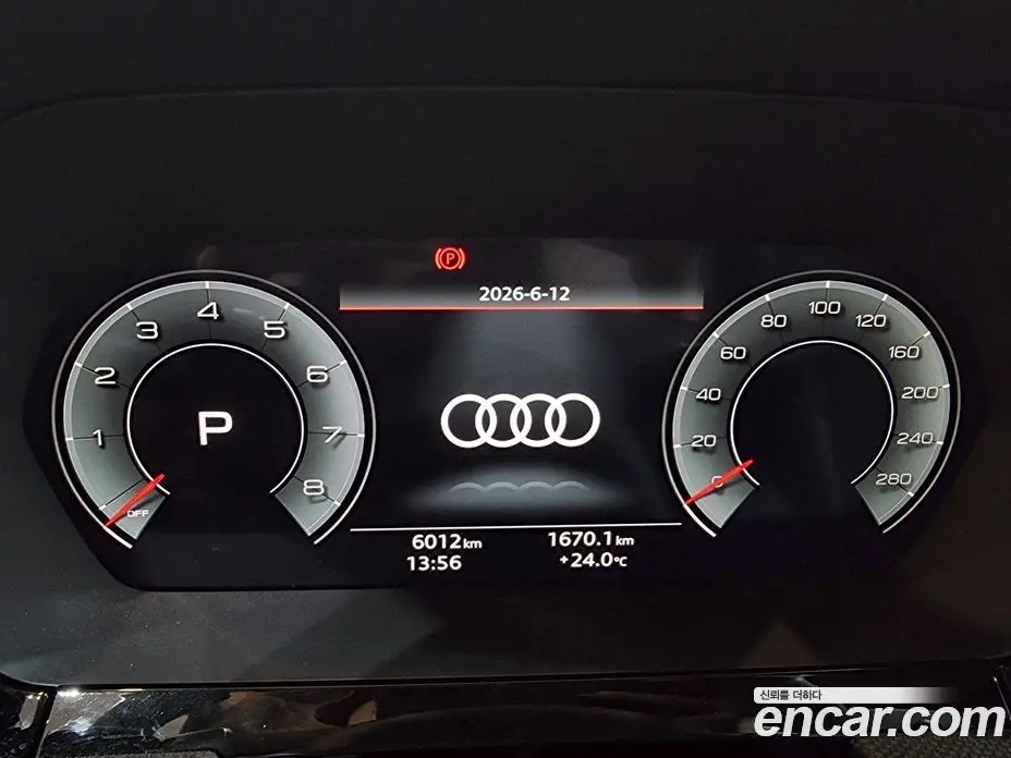 Audi A3 2025 2.0 автомат (гидро), фото 8