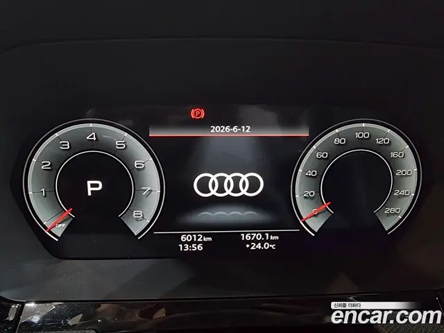 Audi A3 2025 2.0 автомат (гидро), миниатюра 8