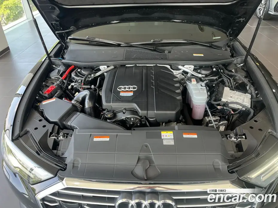 Audi A6 2023 2.0 автомат (гидро), фото 6