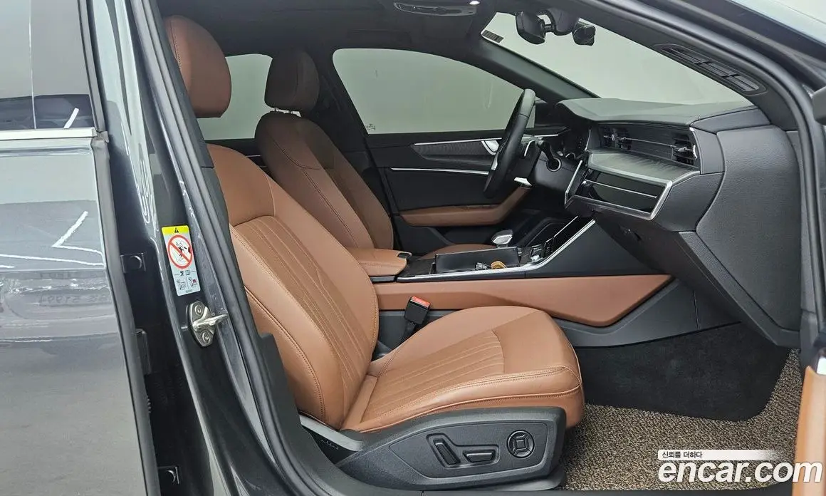 Audi A6 2023 2.0 автомат (гидро), фото 11