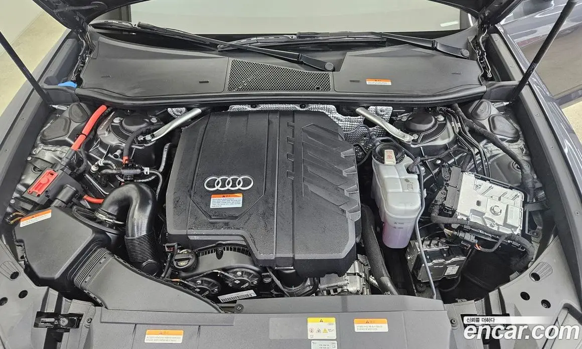 Audi A6 2023 2.0 автомат (гидро), фото 6
